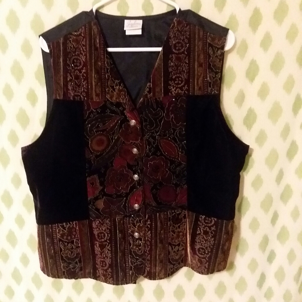 EUC vintage Jaclyn Smith vest ! Size xl !